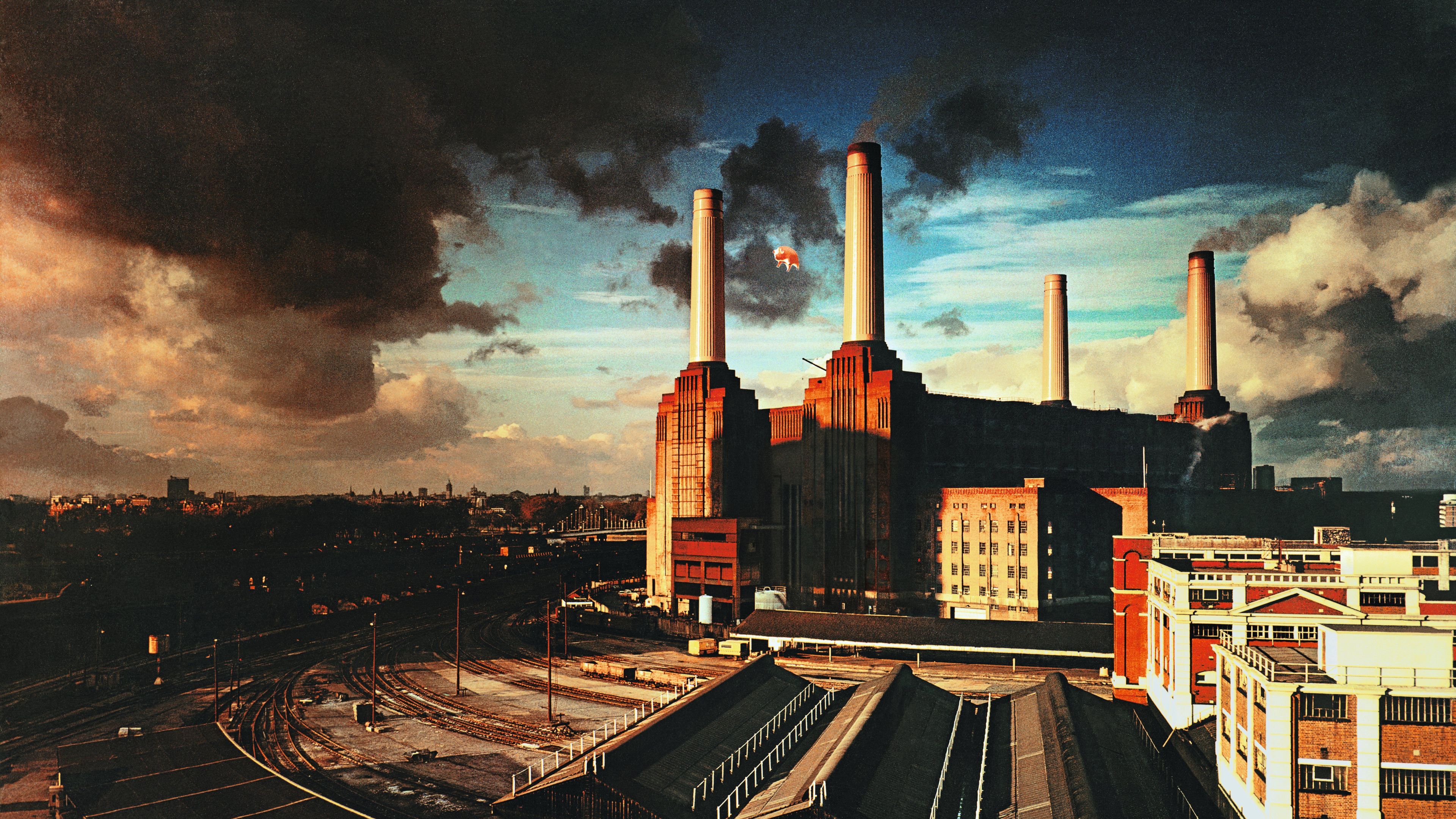 flying-pig-factory.jpg